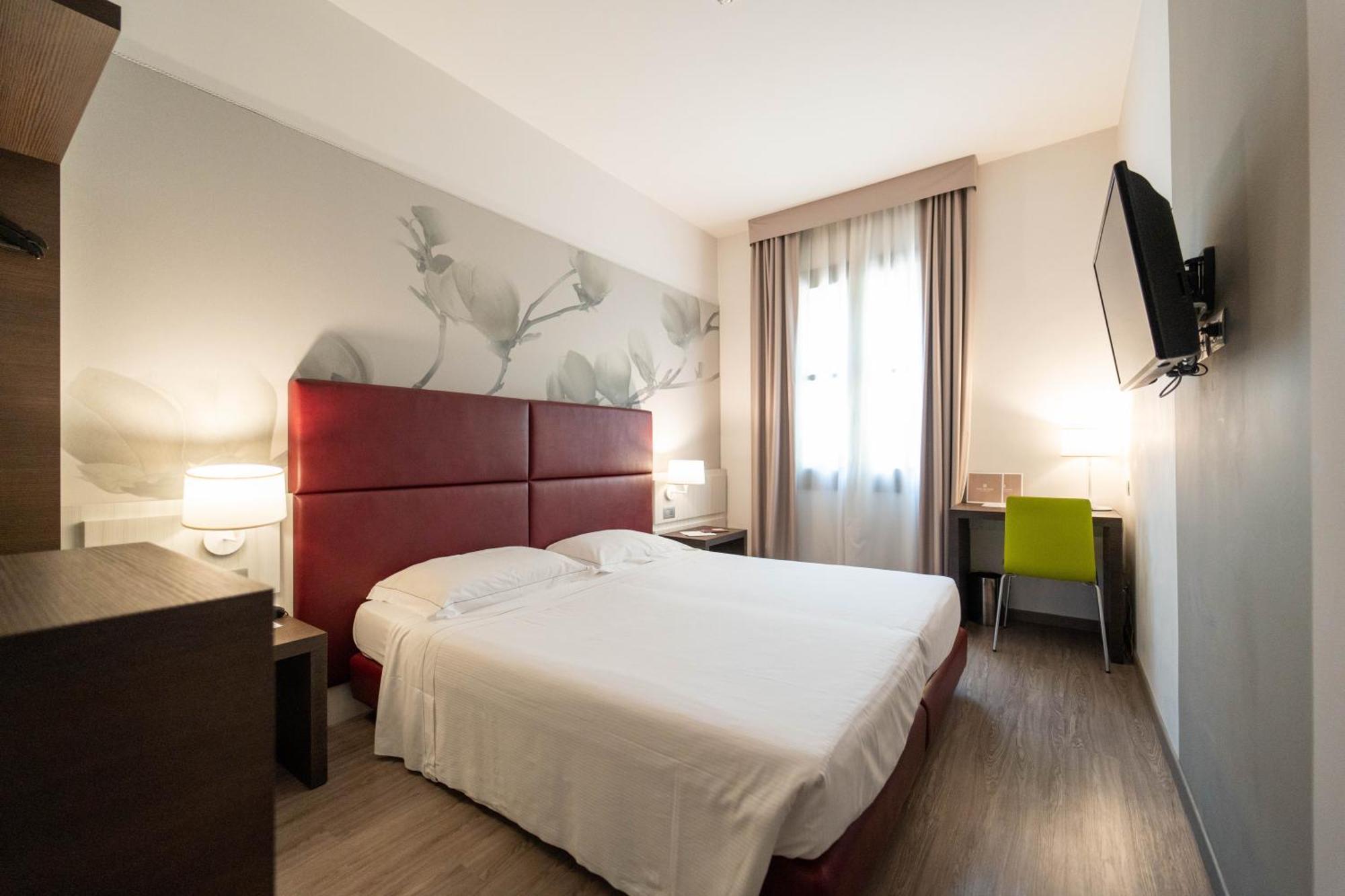 Hotel Villa Nabila Reggiolo Εξωτερικό φωτογραφία