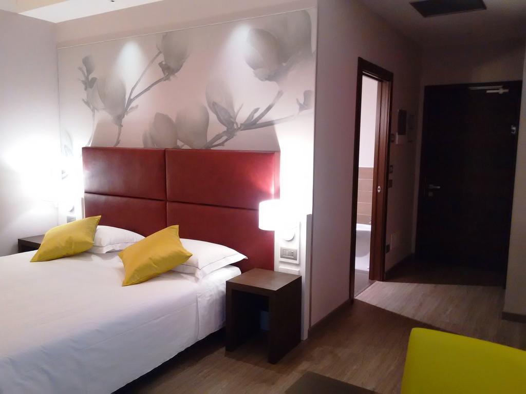 Hotel Villa Nabila Reggiolo Εξωτερικό φωτογραφία